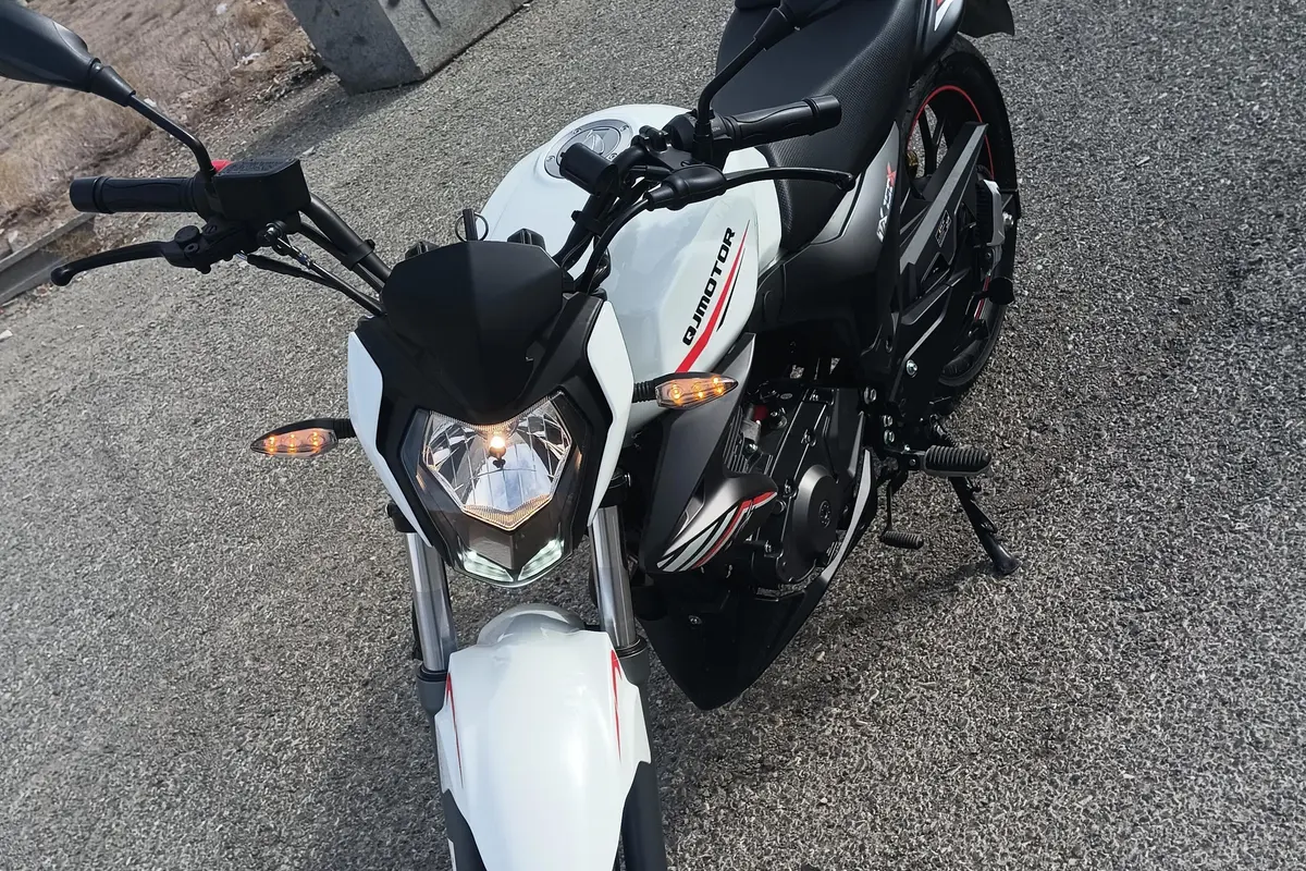کیو جی موتور  NX 150
