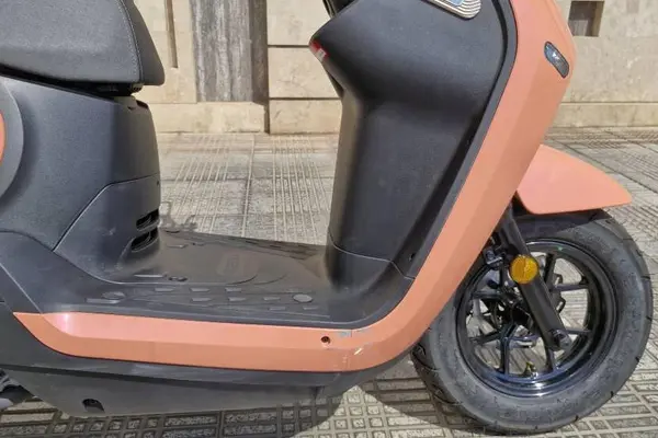 اس وای ام  گلکسی CLB125