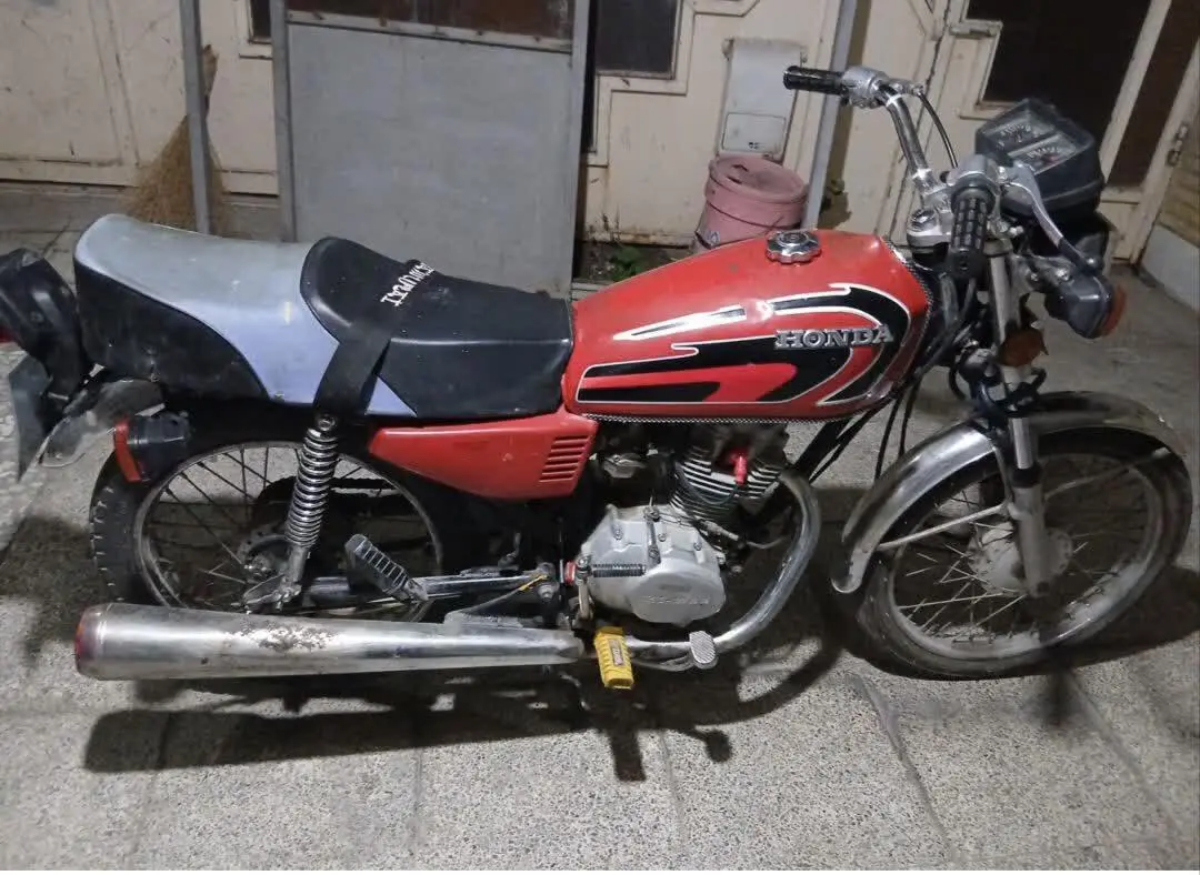 هوندا،  CG 125