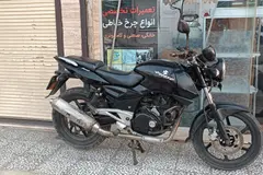 باجاج، پالس 200