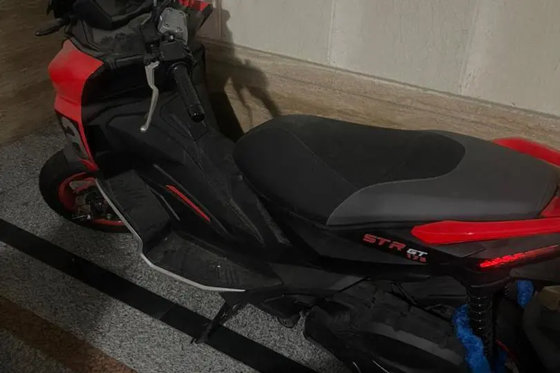 آپریلیا  STR GT 175S