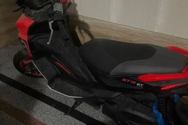 آپریلیا  STR GT 175S
