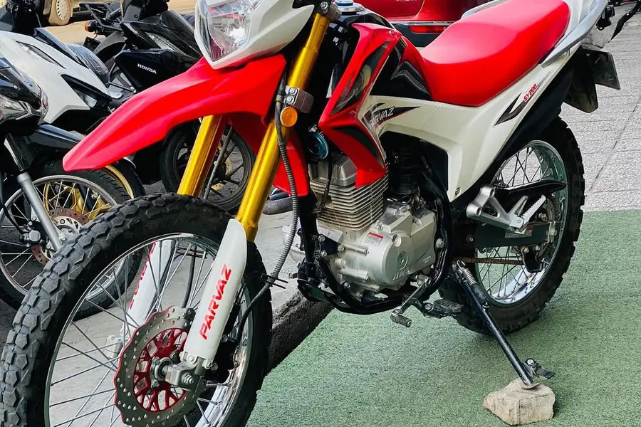 نیرو موتور شیراز، پرواز 200gy