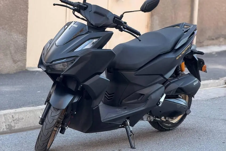 توسن محركه شرق  تکنو واریو 150