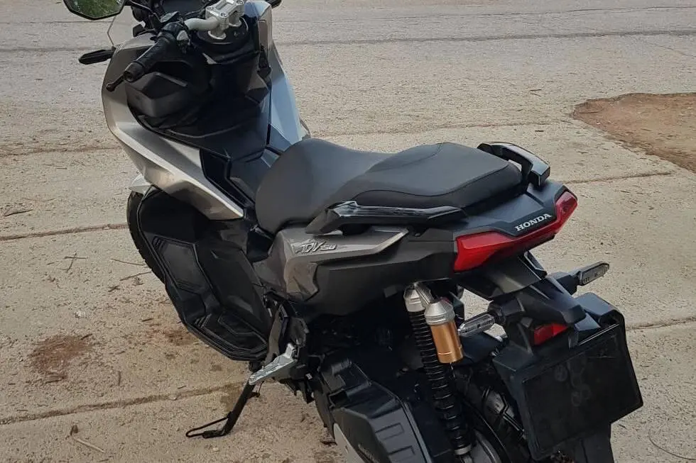 ثاقب خودرو  X ADV 150