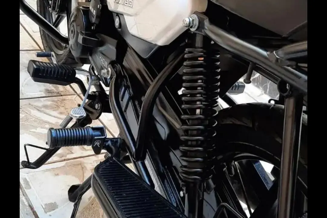 دایچی،  HX 180