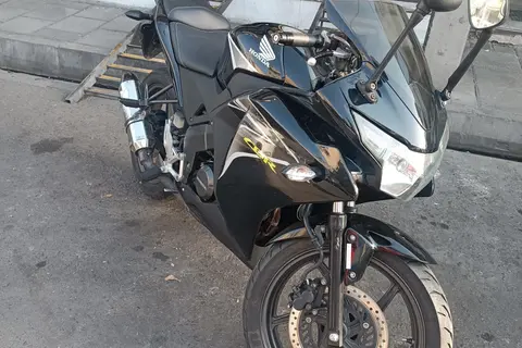 هوندا، CBR 150