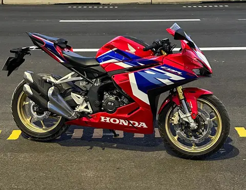 هوندا، CBR 250