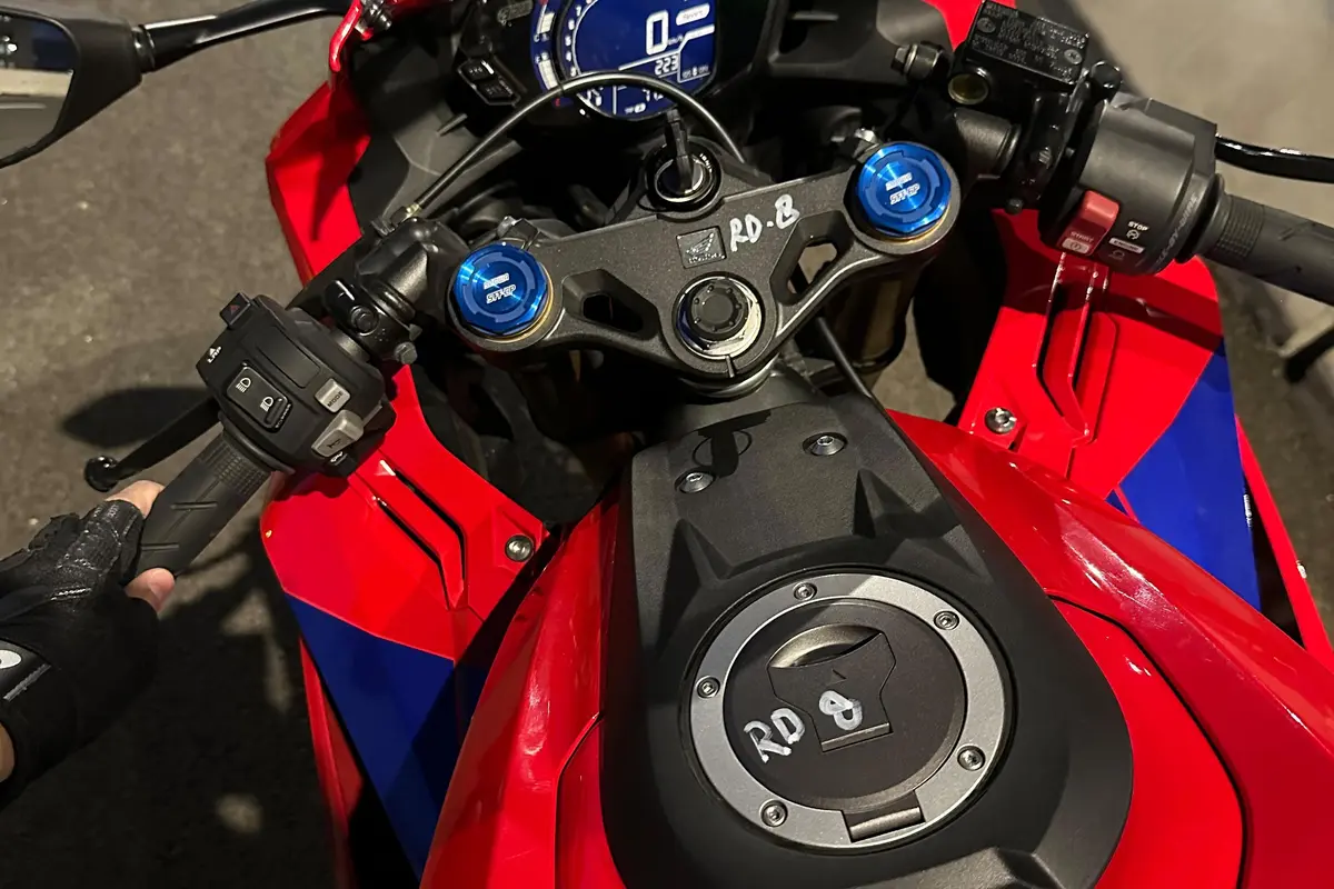 هوندا،  CBR 250