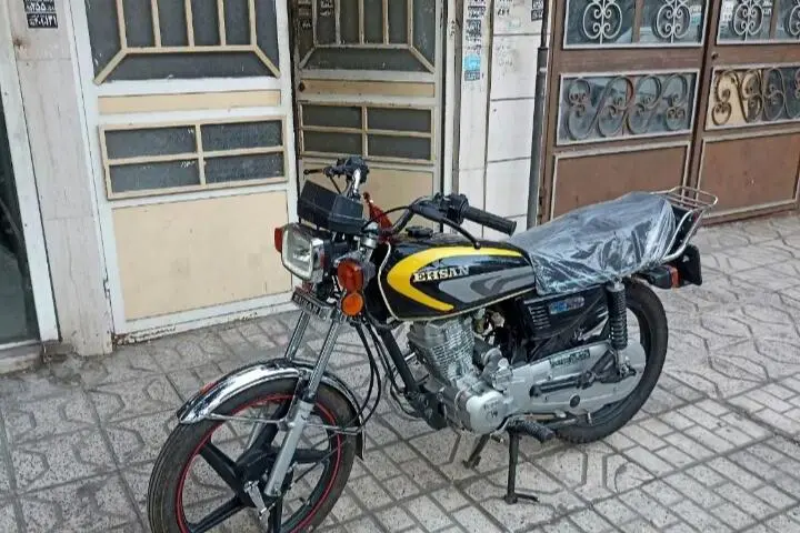 نیرو موتور شیراز،  احسان 125