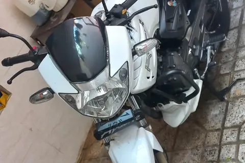 تی وی اس، آپاچی 180