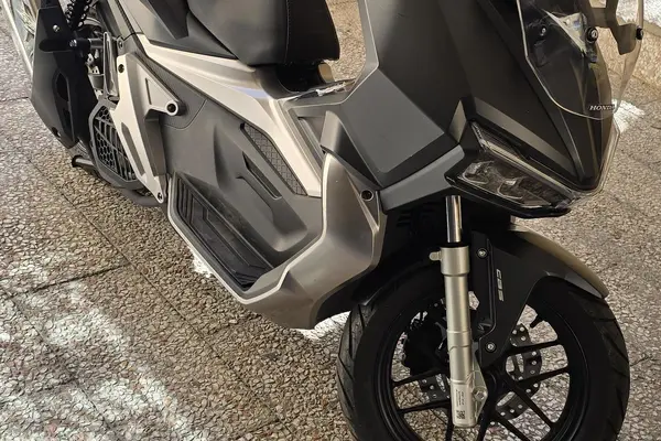 کویر موتور  AGV 150X