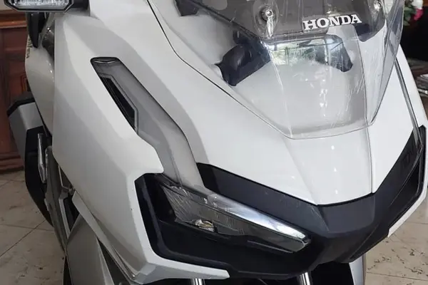 هوندا  ADV 160