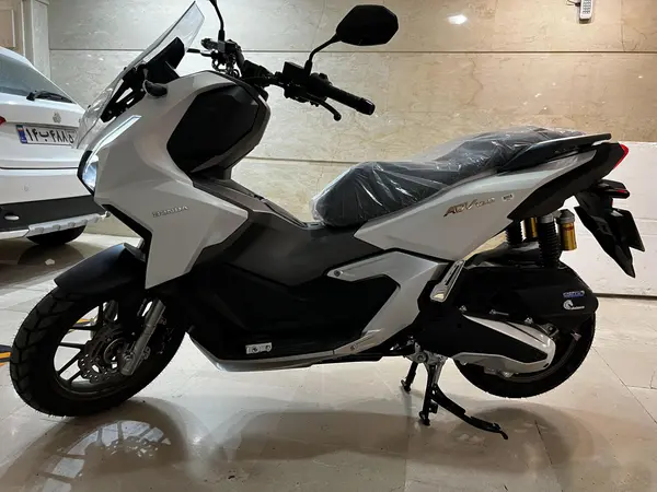 هوندا  ADV 160