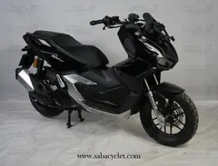 هوندا، ADV 160