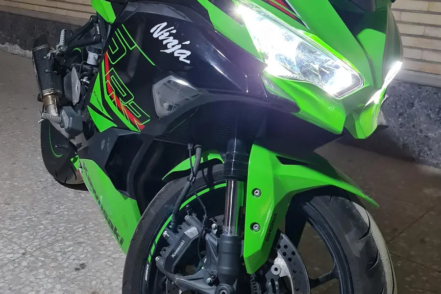 کاوازاکی، نینجا ZX-25RR