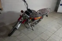 سوزوکی، AX 100