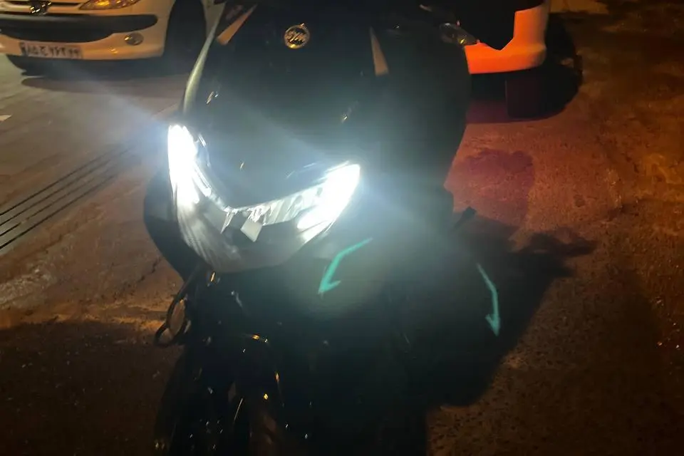 اس وای ام،  گلکسی CX 200