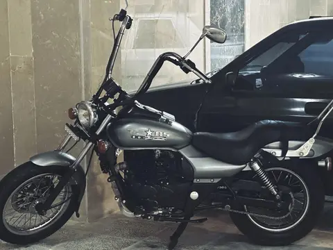 باجاج، اونجر 220