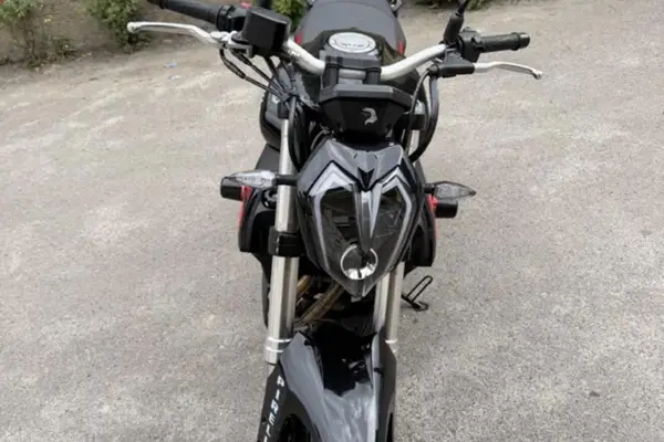 بنلی  TNT 300