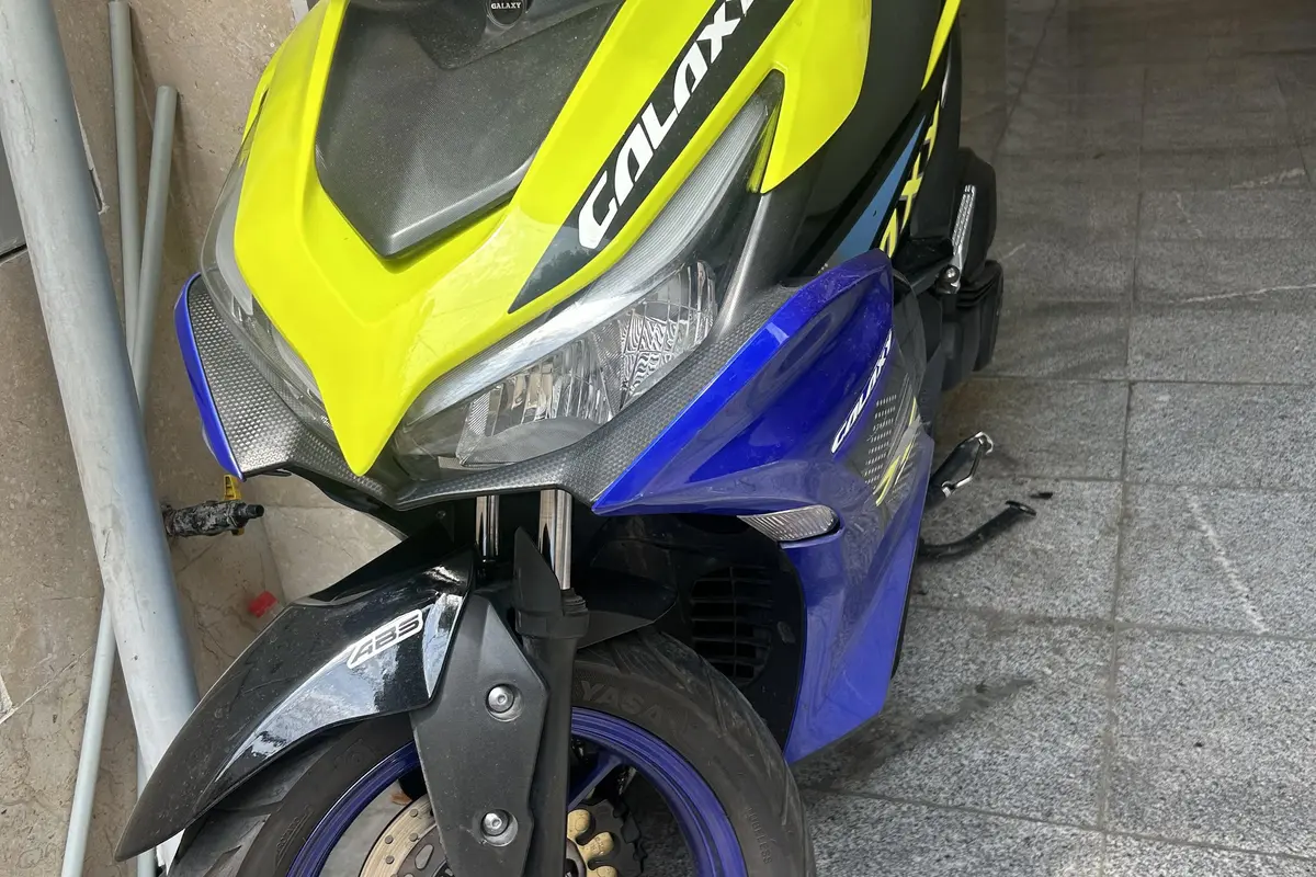 نیرو موتور شیراز،  گلکسی R155