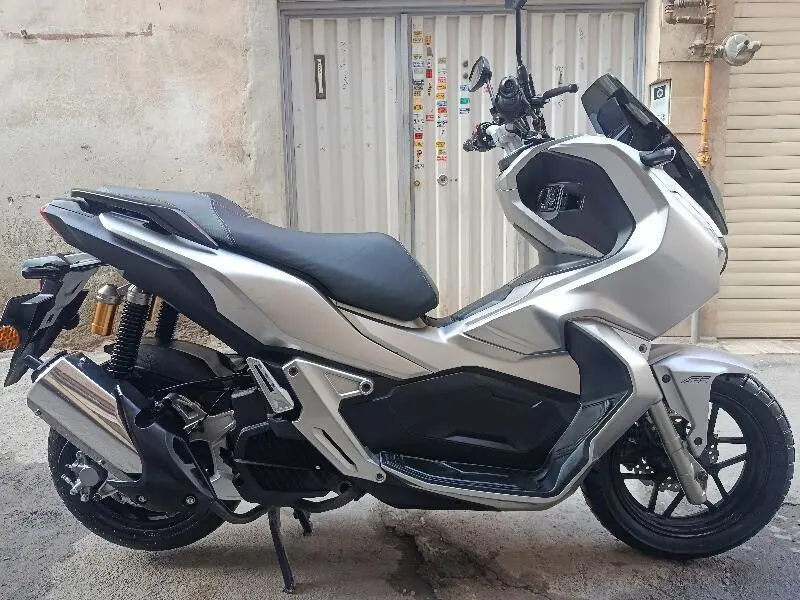 کبیر موتور  ADV 150i
