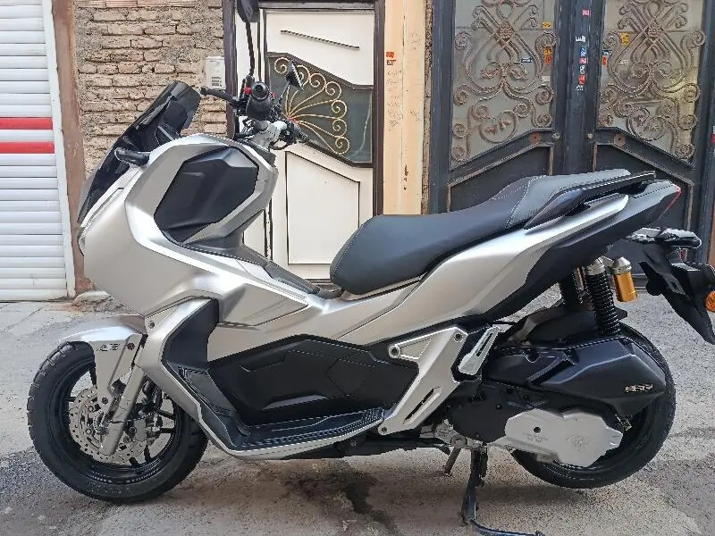 کبیر موتور  ADV 150i