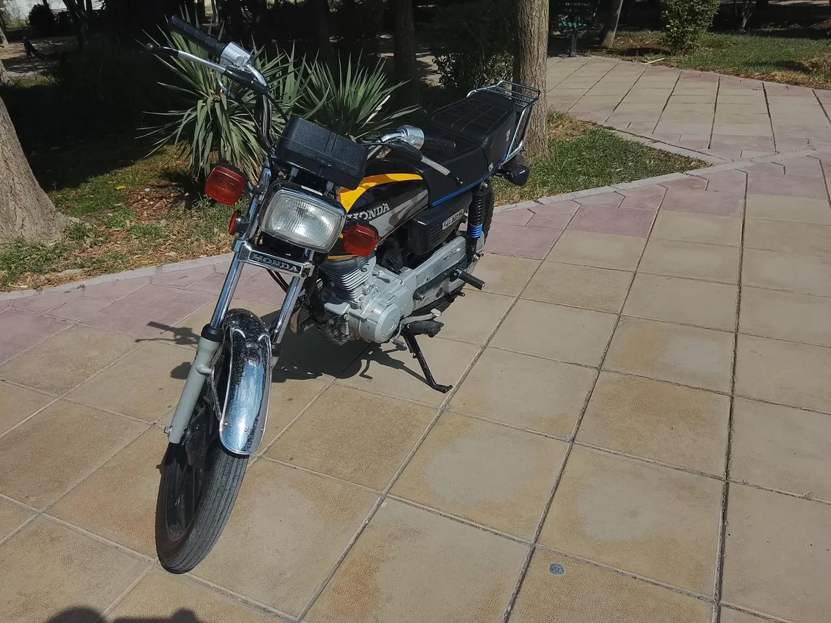 پرواز،  RD 125