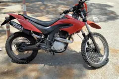 روان سیکلت، تریل 200