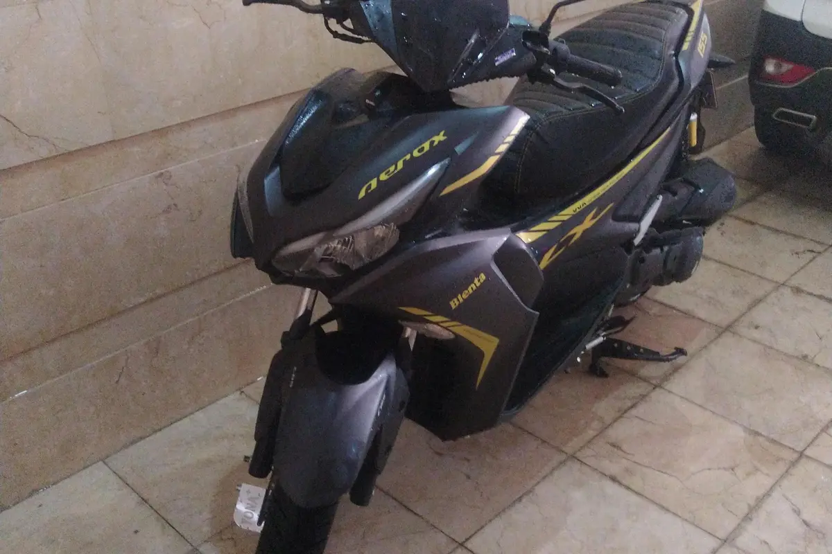 جهان همتا  همتاز ADV160