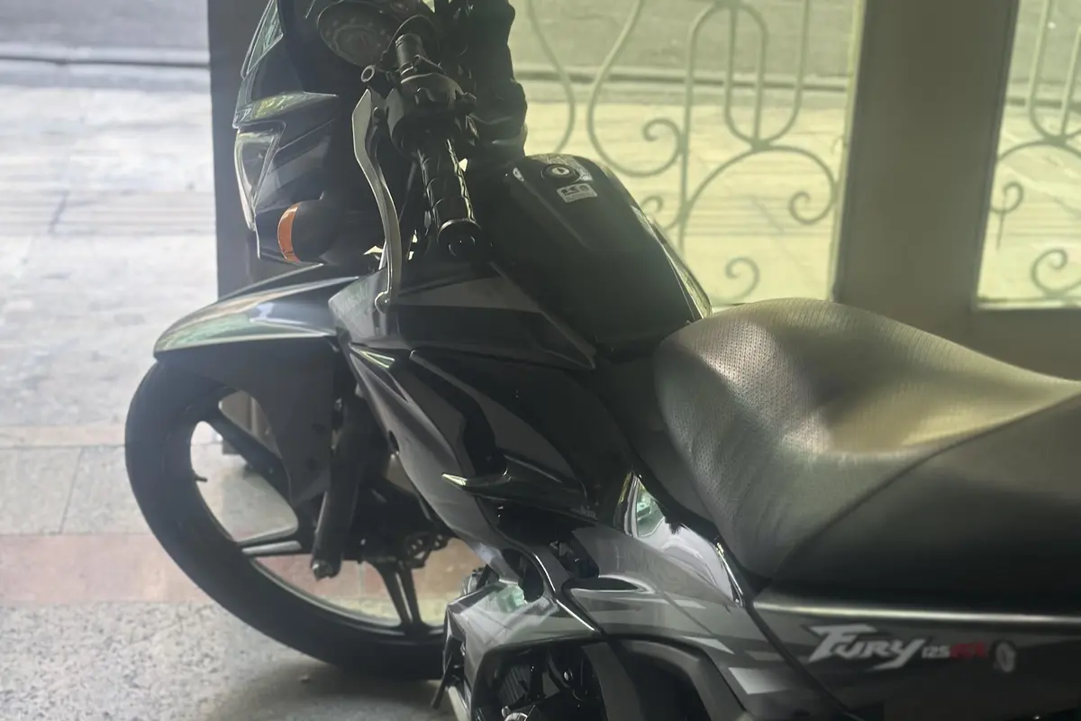 کاوازاکی،  FURY 125