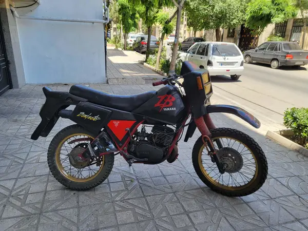 یاماها  DT 200