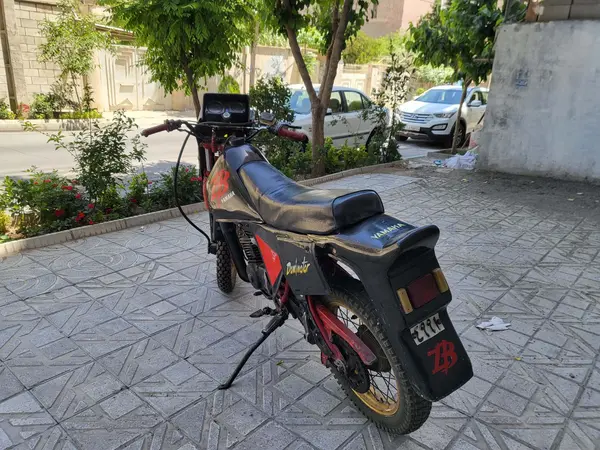 یاماها  DT 200
