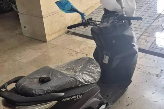 اس وای ام،  گلکسی J 200