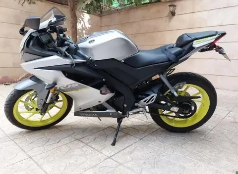 یاماها، R15 M