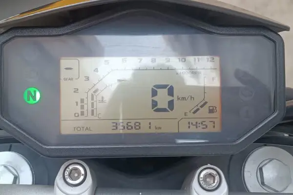 بنلی  TNT 180S