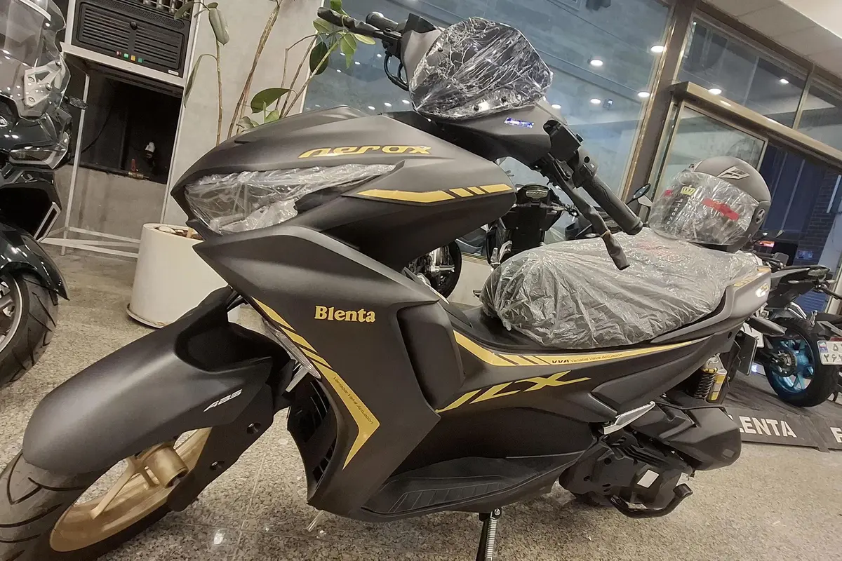 جهان همتا،  بلنتا VLX155