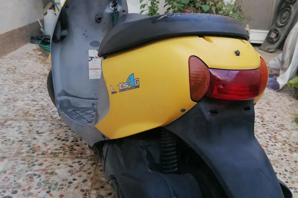 سوزوکی،  50