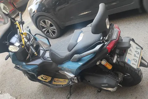 هوندا، ADV 160