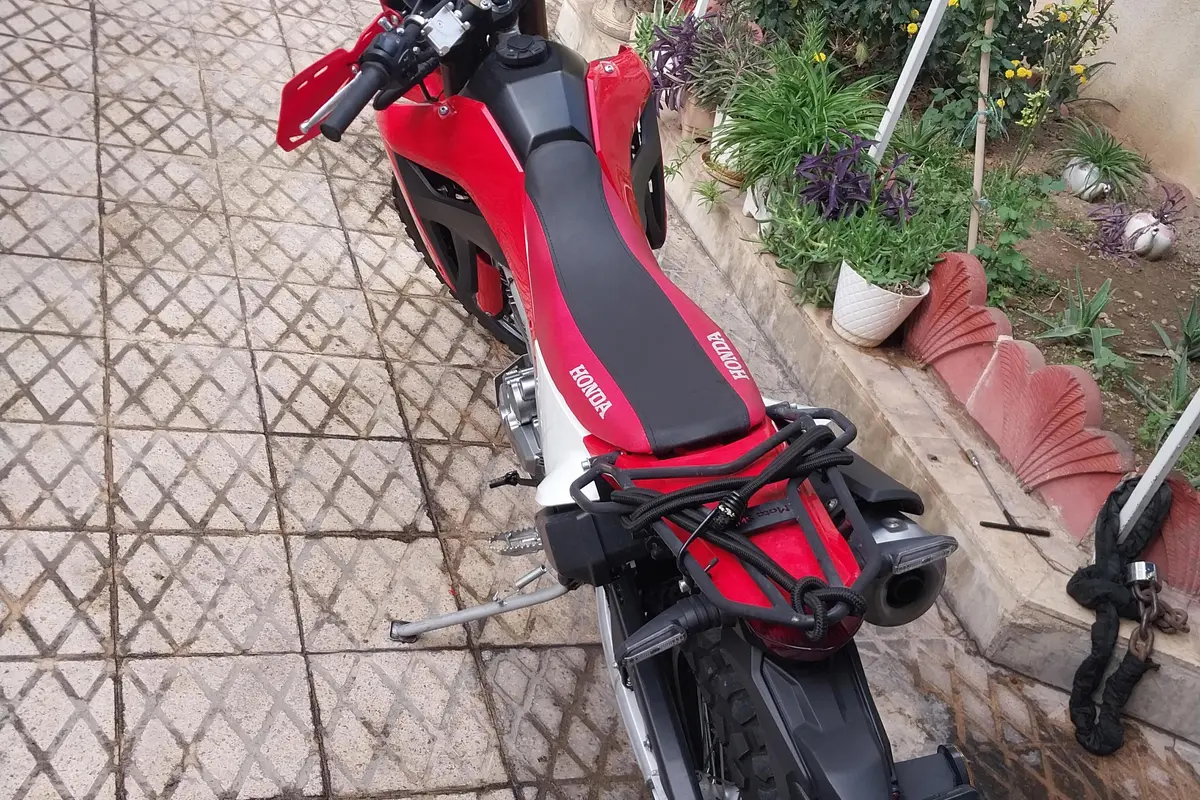 کبیر موتور،  تریل 200