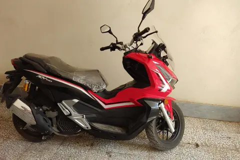 پاسارگاد سیکلت، برمودا 150