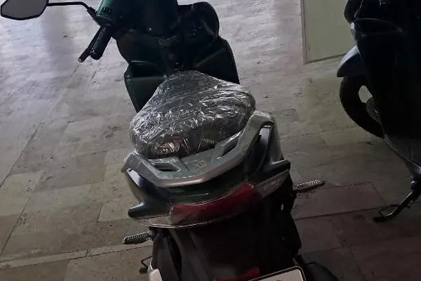 توسن محركه شرق،  باسل 125