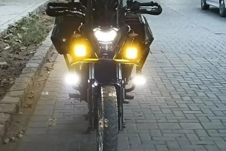 اس وای ام،  گلکسی NH 180
