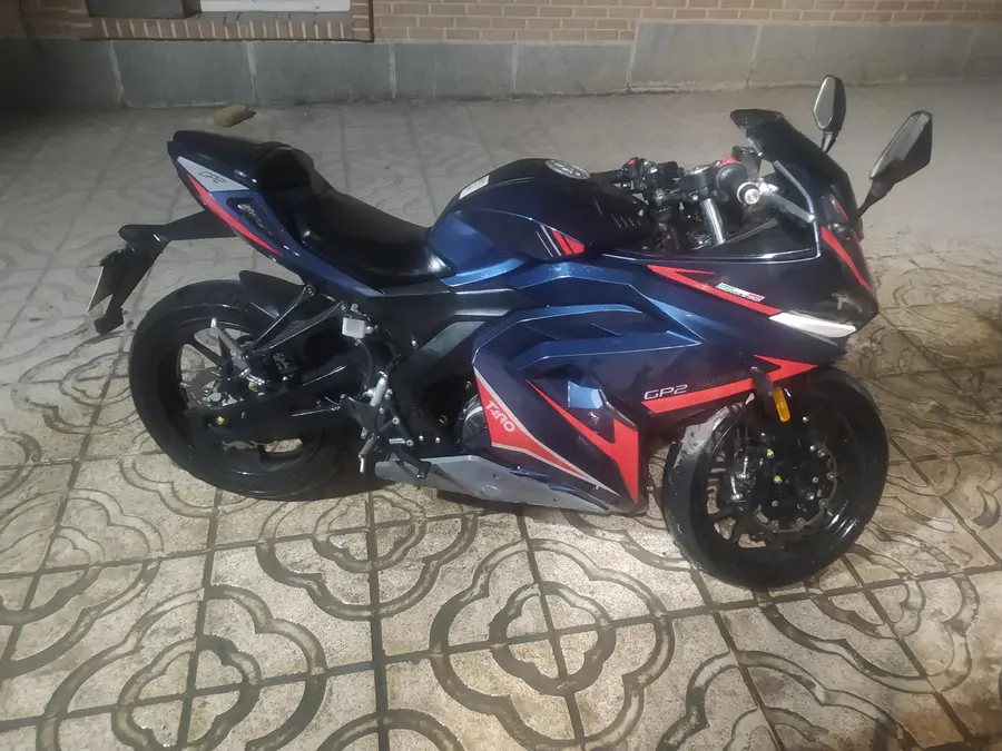 کویر موتور، T4 200