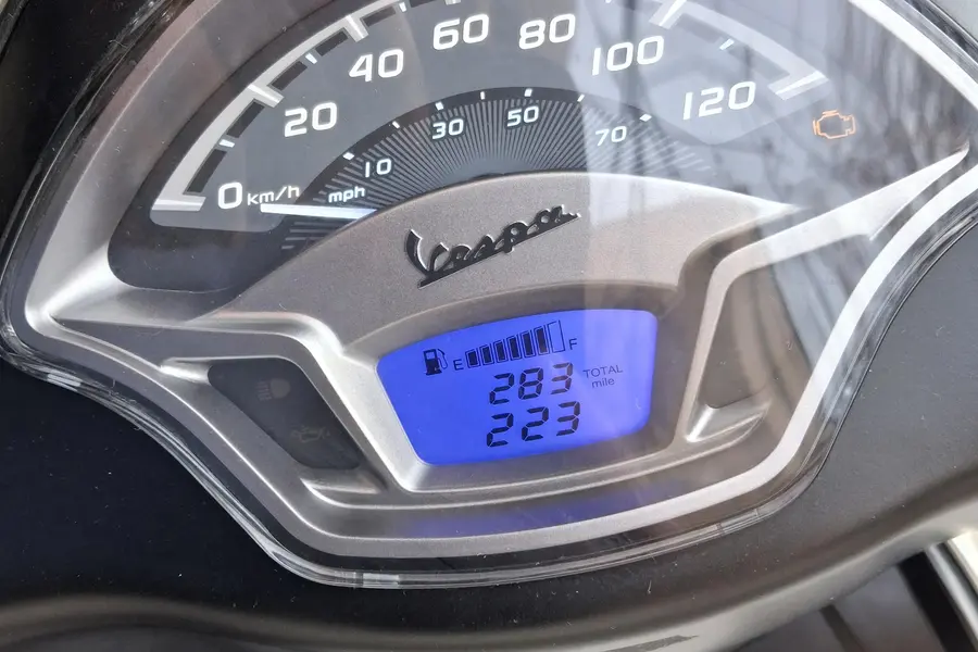 وسپا، وی ایکس ال 3V TECH