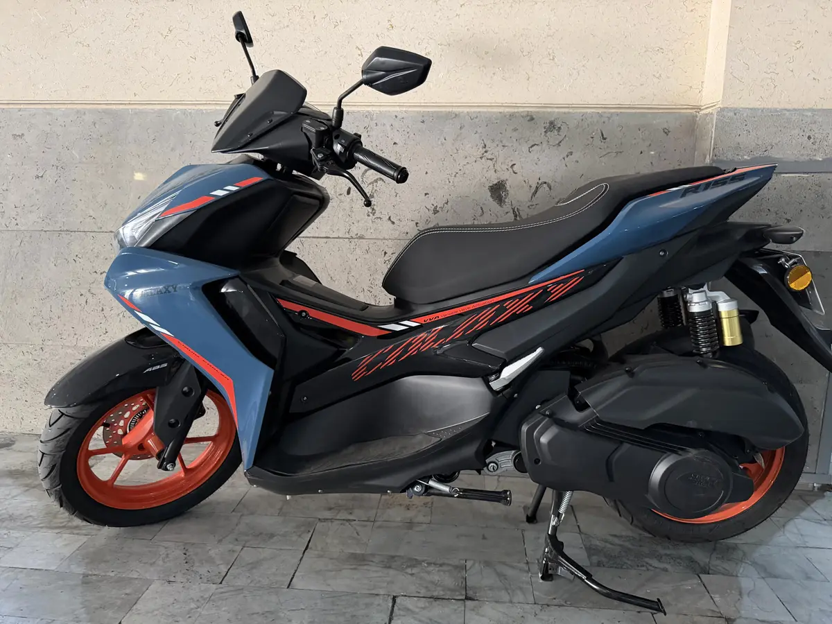 نیرو موتور شیراز،  گلکسی R155