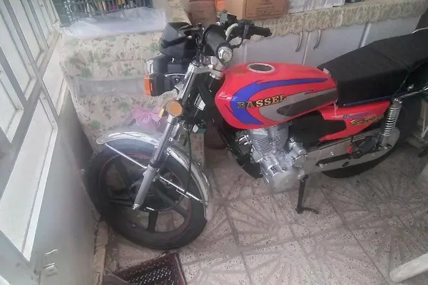 توسن محركه شرق  باسل 200