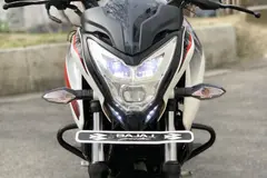 باجاج، پالس 200NS