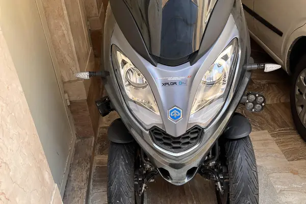 نیرو محرکه  وسپا PX200