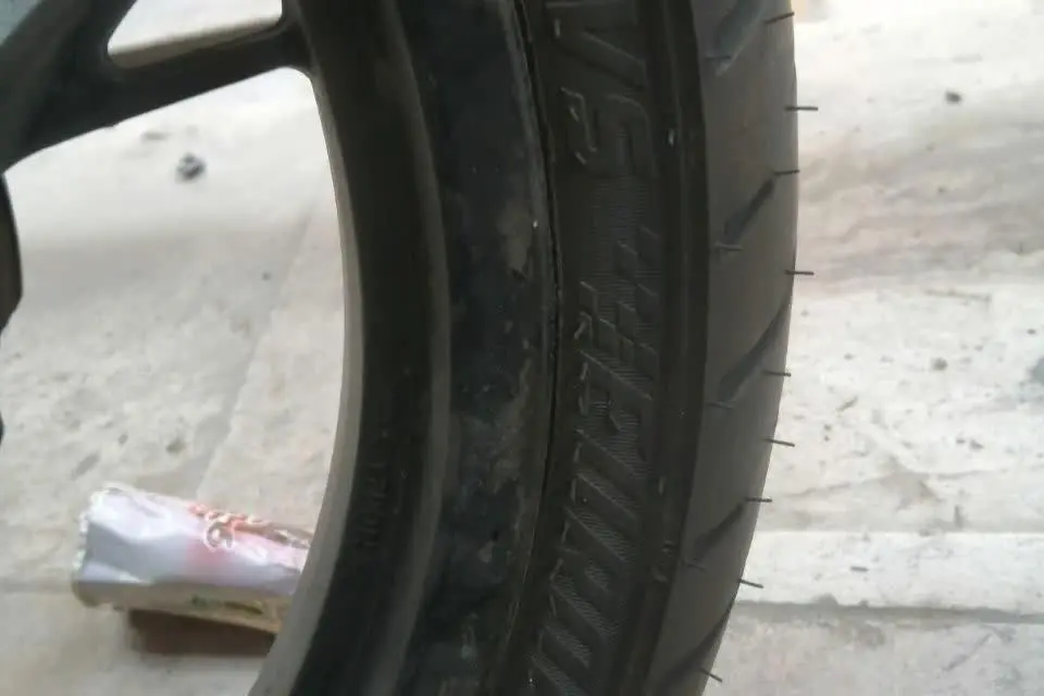 بنلی  TNT 180S